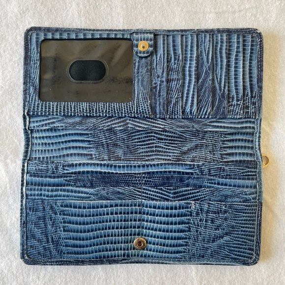 Brahmin Blue Leather Multi-Compartment Wallet - Picture 1 of 13